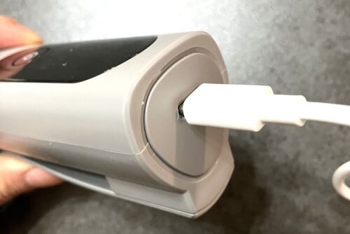 カレントボディ LEDマルチライトマスク 充電方法